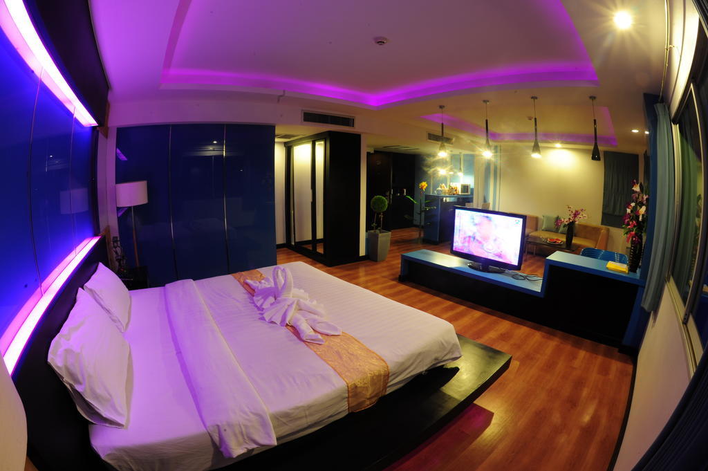 Capital O 75514 Vasidtee City Hotel Suphan Buri Luaran gambar