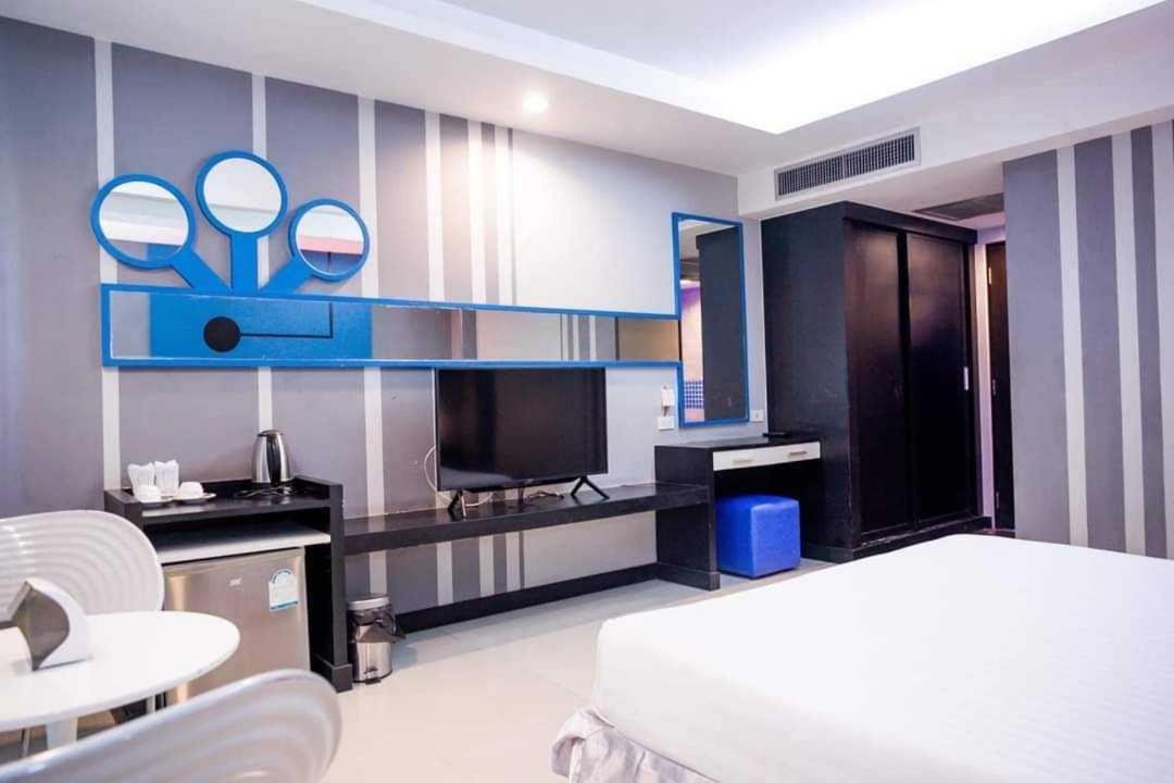 Capital O 75514 Vasidtee City Hotel Suphan Buri Luaran gambar