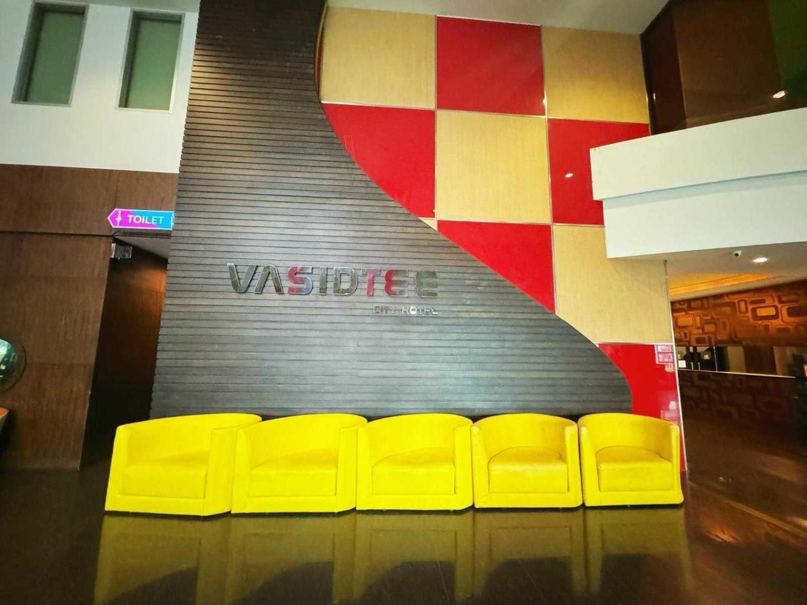 Capital O 75514 Vasidtee City Hotel Suphan Buri Luaran gambar