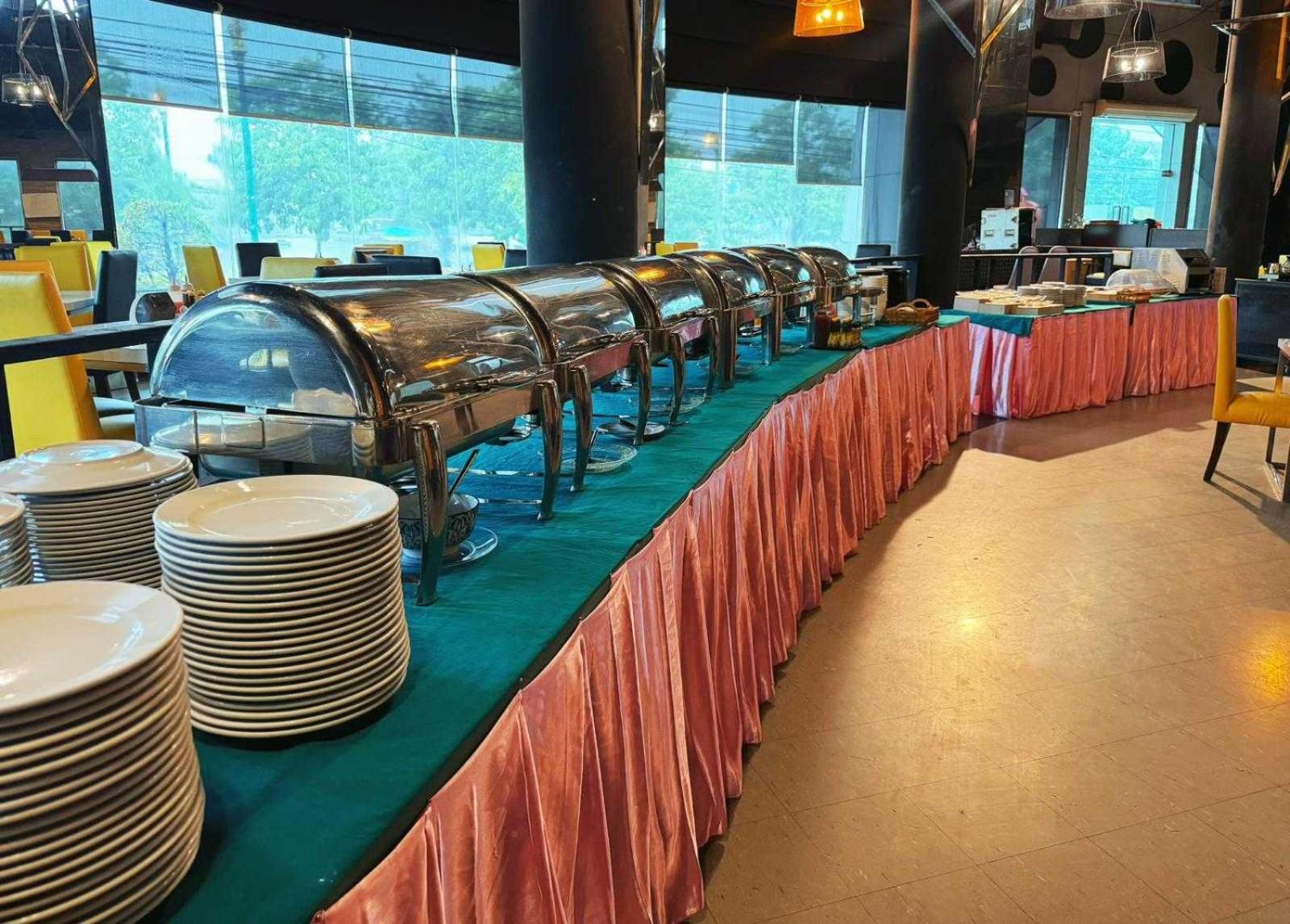 Capital O 75514 Vasidtee City Hotel Suphan Buri Luaran gambar