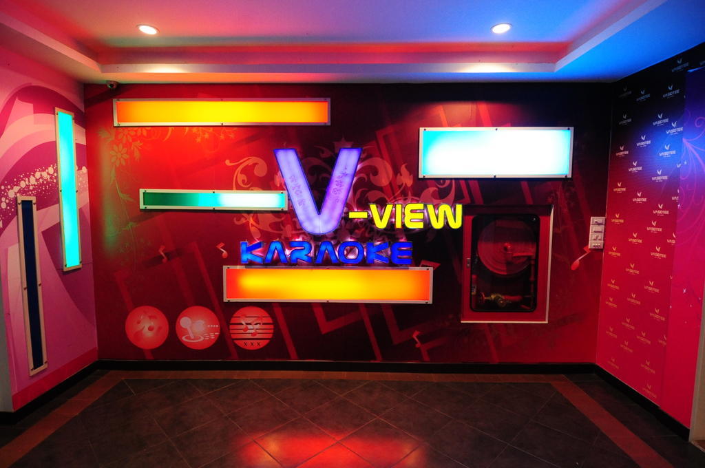 Capital O 75514 Vasidtee City Hotel Suphan Buri Luaran gambar